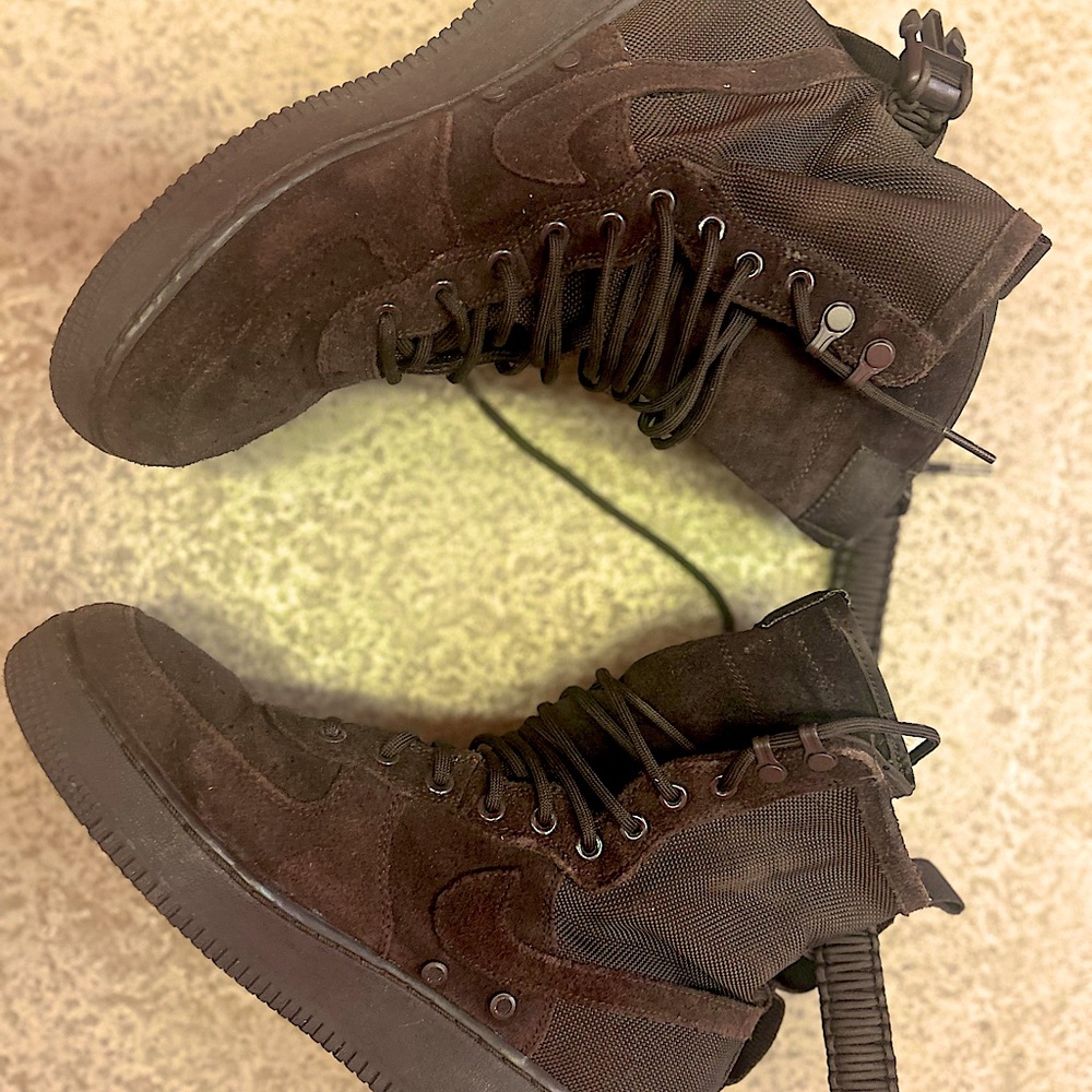 Nike SF Air Force 1 High Velvet Brown US Size 8